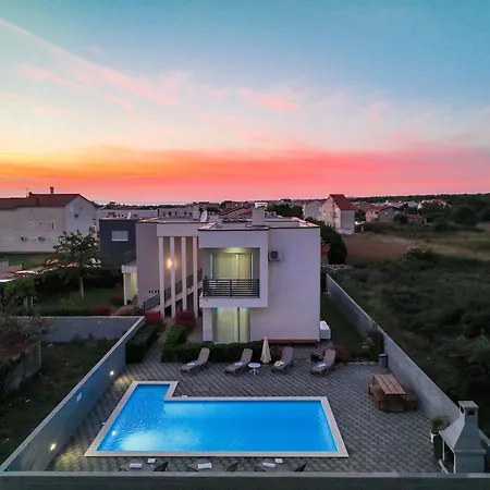 Tonci Villa Zaton (Zadar)