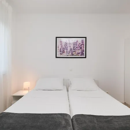 Tonci Villa Zaton (Zadar)